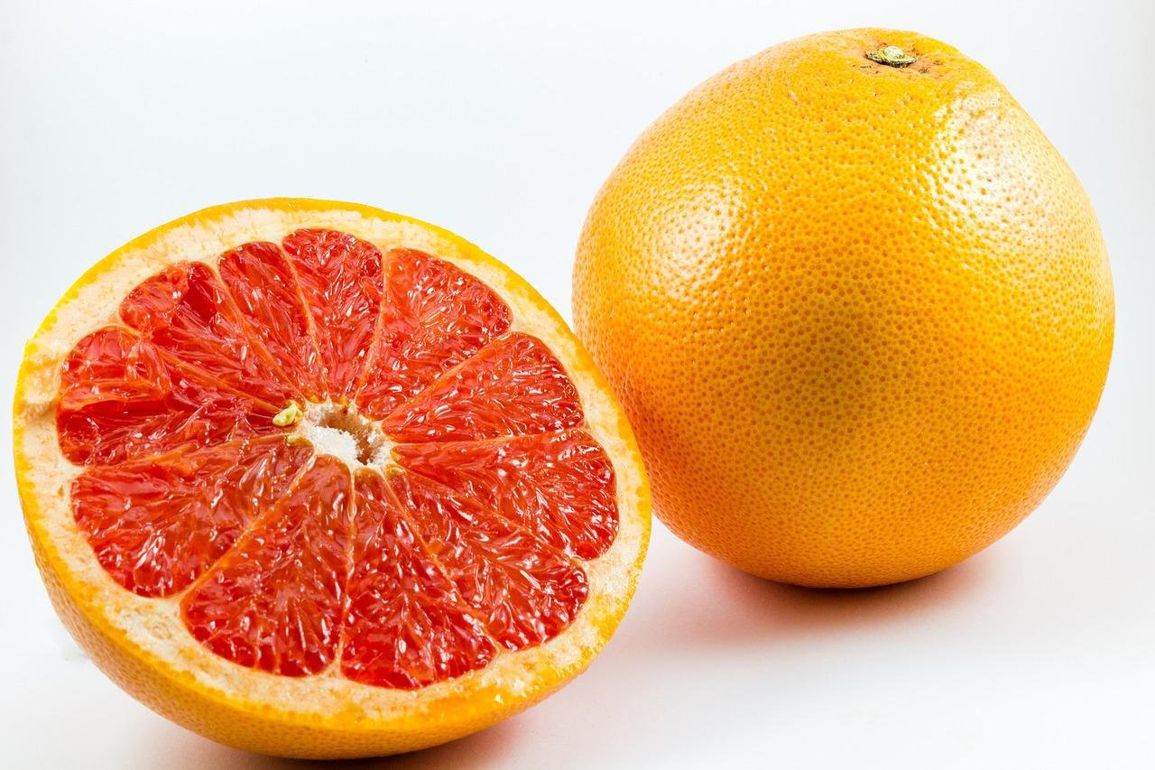 Image of grapefruit by <a href="https://pixabay.com/users/mihai_ngr-10213027/?utm_source=link-attribution&utm_medium=referral&utm_campaign=image&utm_content=3752413">Mihai Negrea</a> from <a href="https://pixabay.com/?utm_source=link-attribution&utm_medium=referral&utm_campaign=image&utm_content=3752413">Pixabay</a>